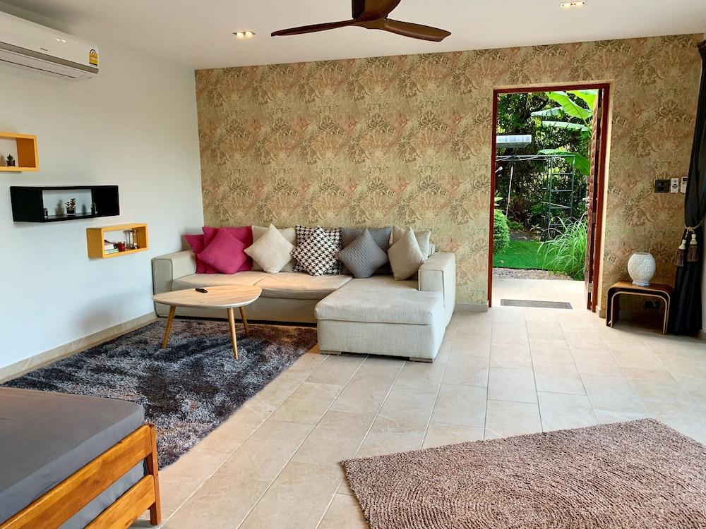 Apartment Villa Sanctuary With Private Pool