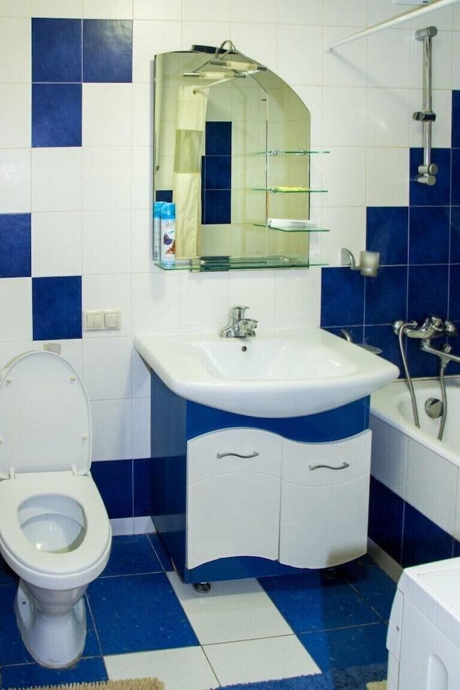 Apartment on Ostryakova St. 3