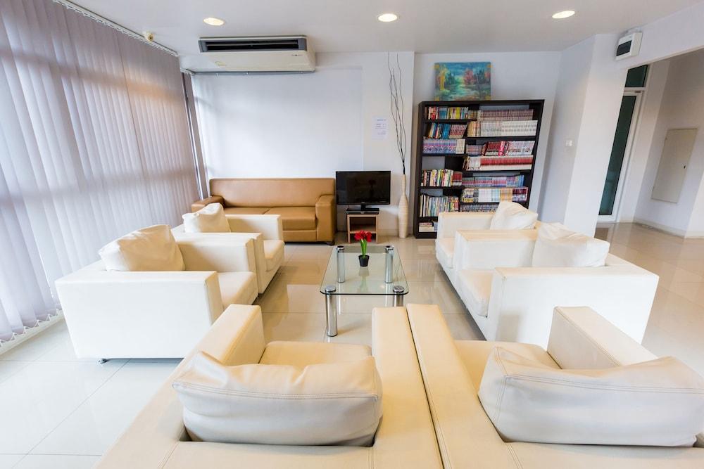 Ascella Sukhumvit 38
