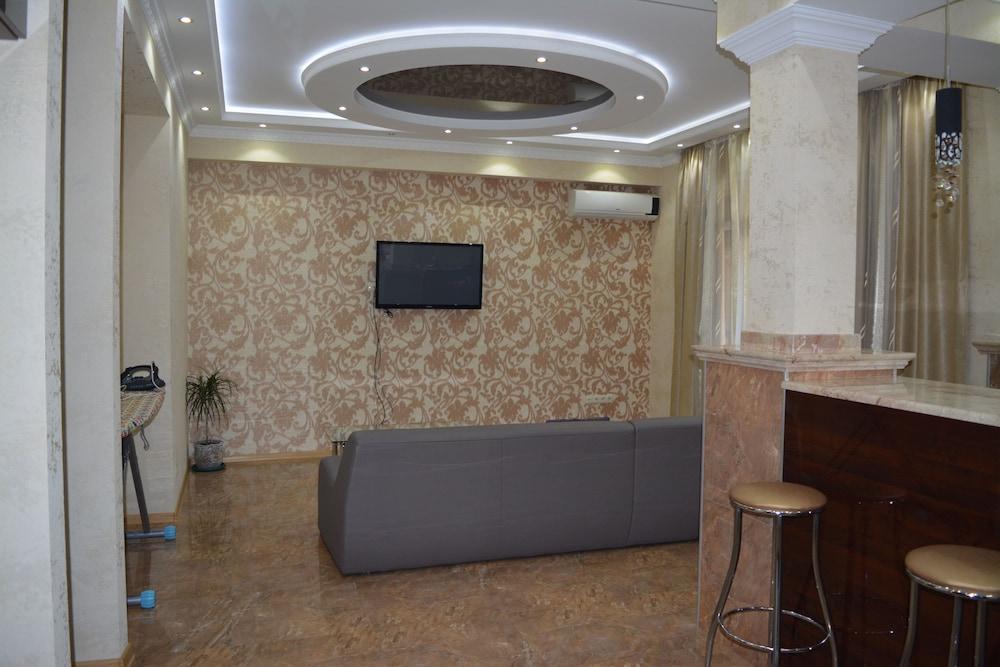 Apartment on Ingorokva St. 19