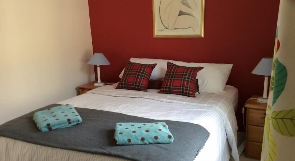 The Old Bookbinders Retreat