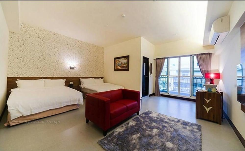 When the Swallow Flying B&B