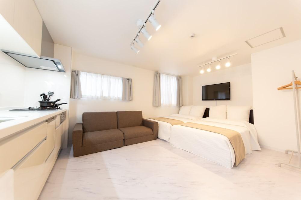 Grandouce Umeda-Minami