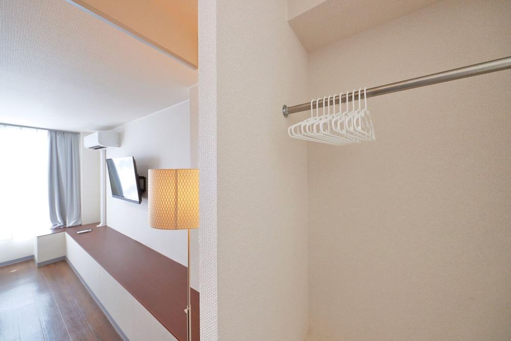 Anest Nipponbashi-Higashi