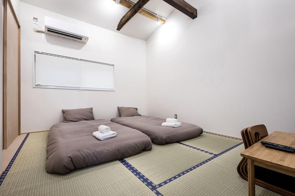 Japan Sessions KANZAKI 01