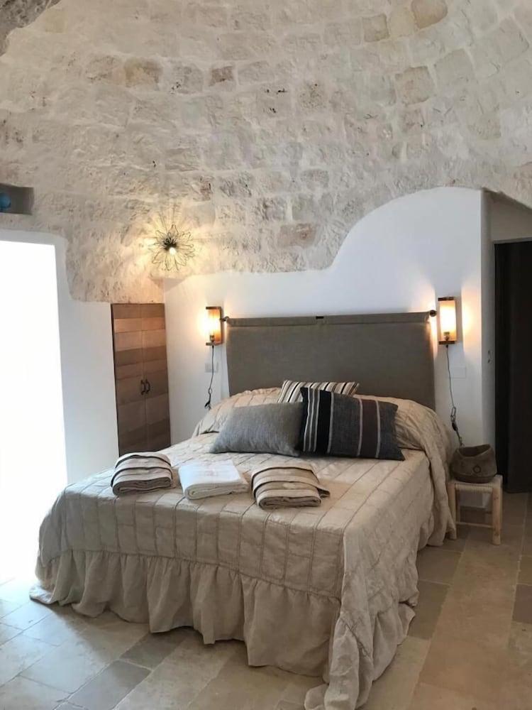 Trulli Pietraverde Guest House