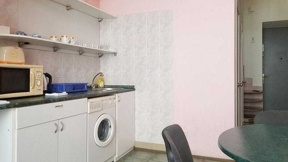 Home-Hotel Mikhaylovskiy per. 9B-2