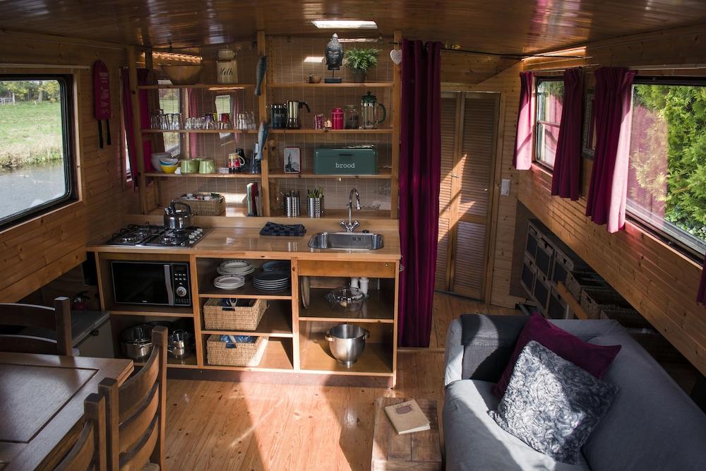 Houseboat De Roos
