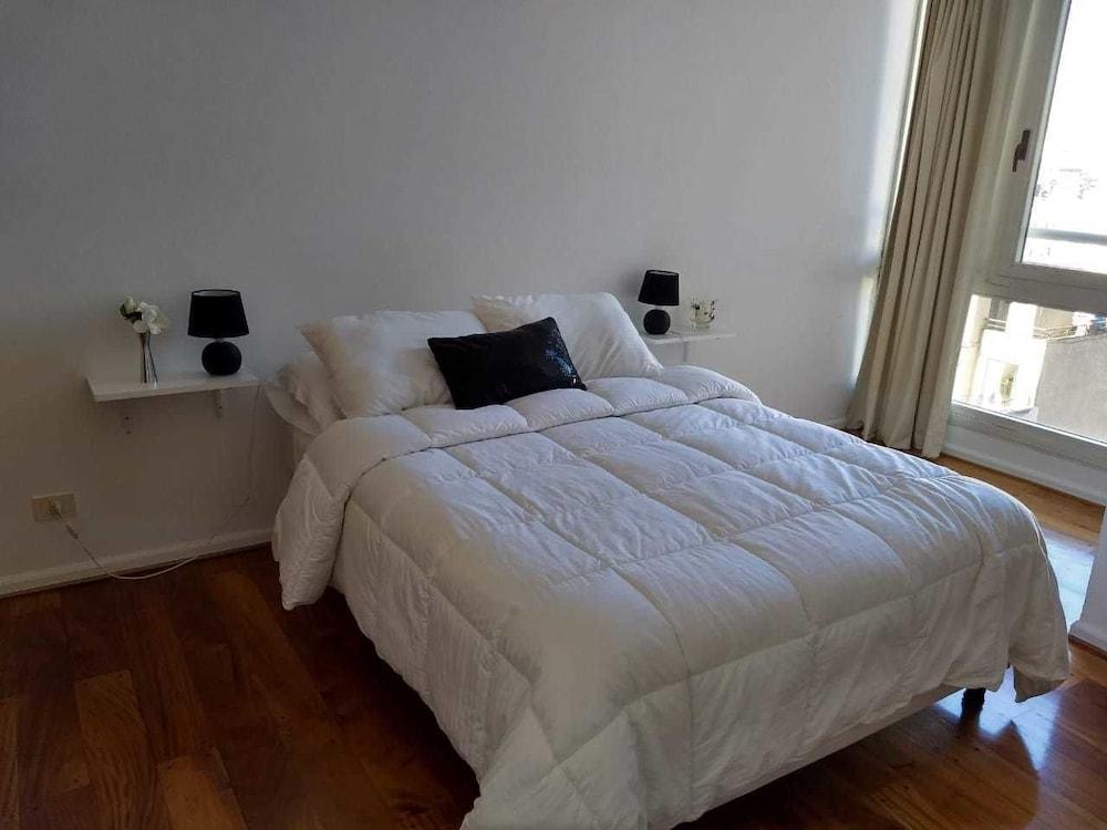 Lujosa Torre. Pool Gym