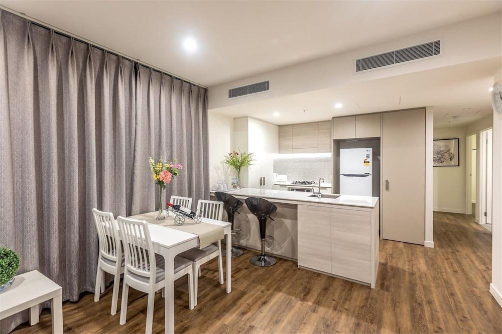 Hostrelax Residences on Hope