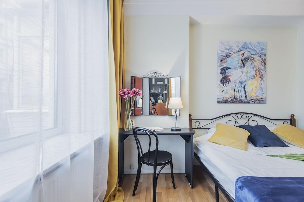 GM Apartment Staropimenovskiy 16