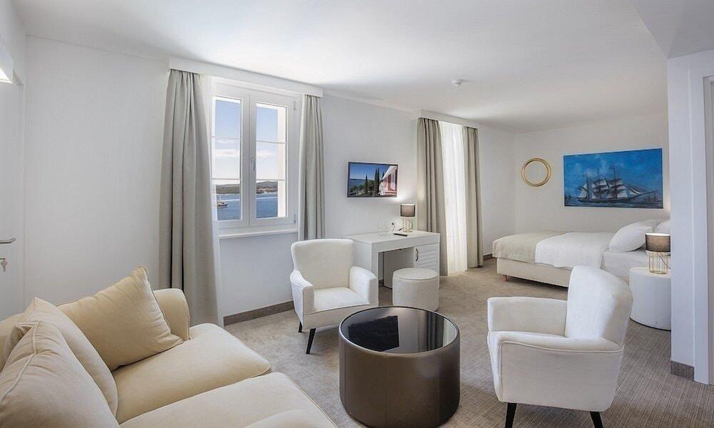 Aminess Younique Bellevue Hotel