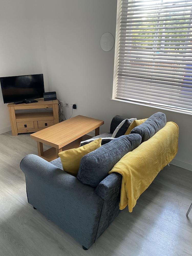 Pretty Properties Grange House Apartment 2