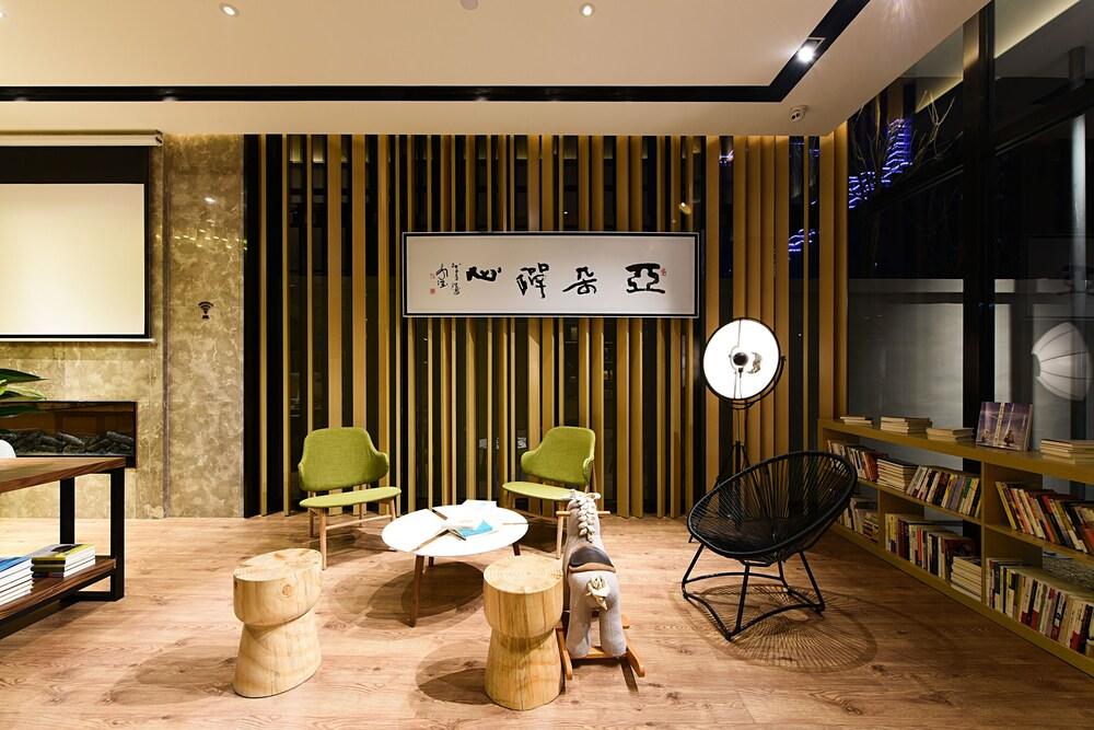 Atour Hotel Economic Development Zone Yangzhou