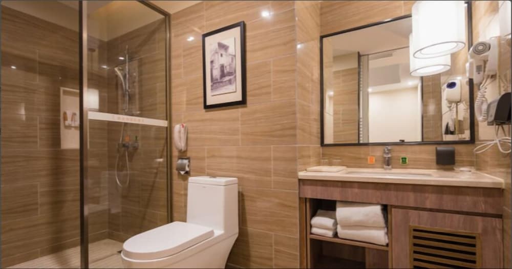 Auden  International  Hotel