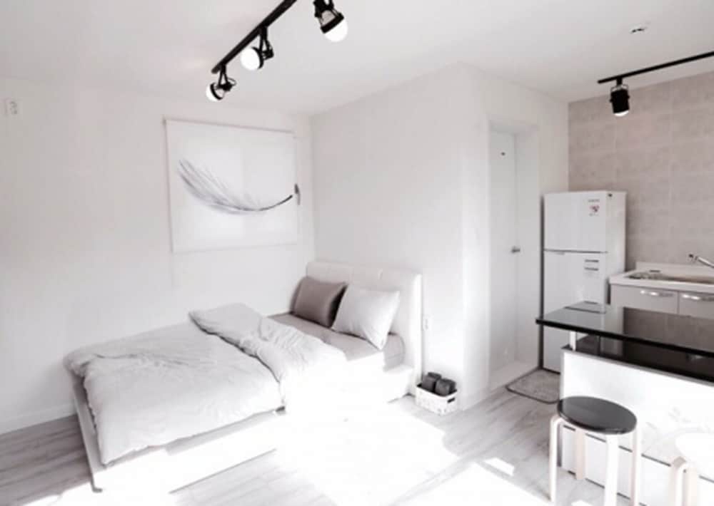 Gyeongju The Square Pension