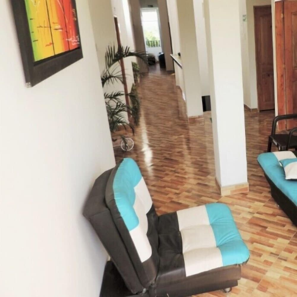 Casa Hotel Gechalon - Su Hogar