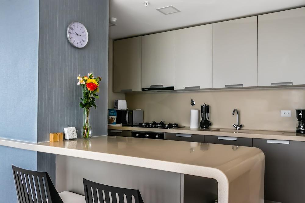 New Modern Ocean View