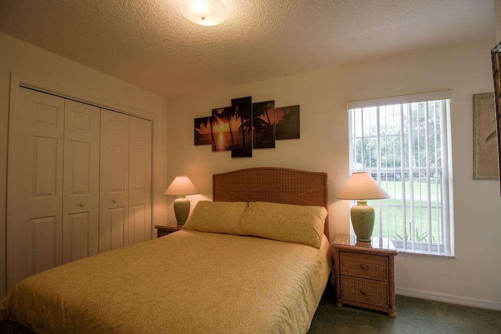 Perfect Family Gateway At Silverthorne 3 Bedroom Home by RedAwning