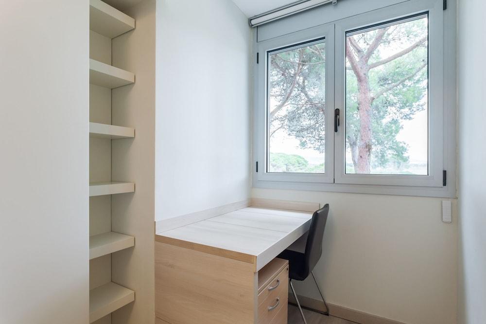 Pineda Be My Guest Castelldefels