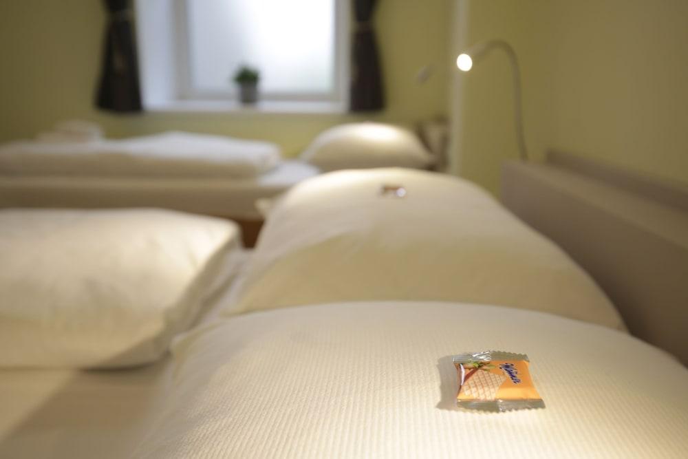 Vienna Gold Apartments