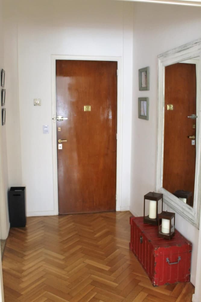 Apartment Rod Pena By Hart