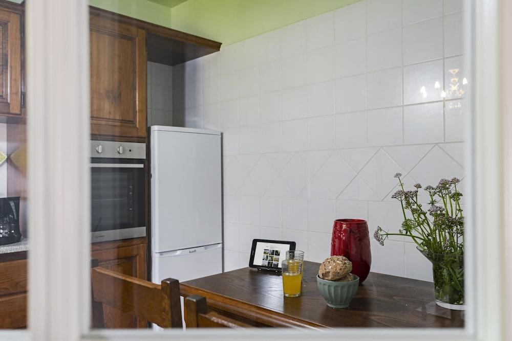 Casa do Lanço I by An Island Apart