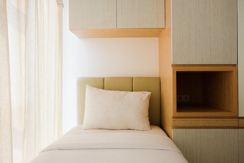 Comfy 2BR at M-Town Residence Apartment