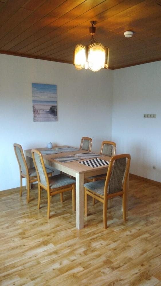 'Klein und Fein' Garbenteich