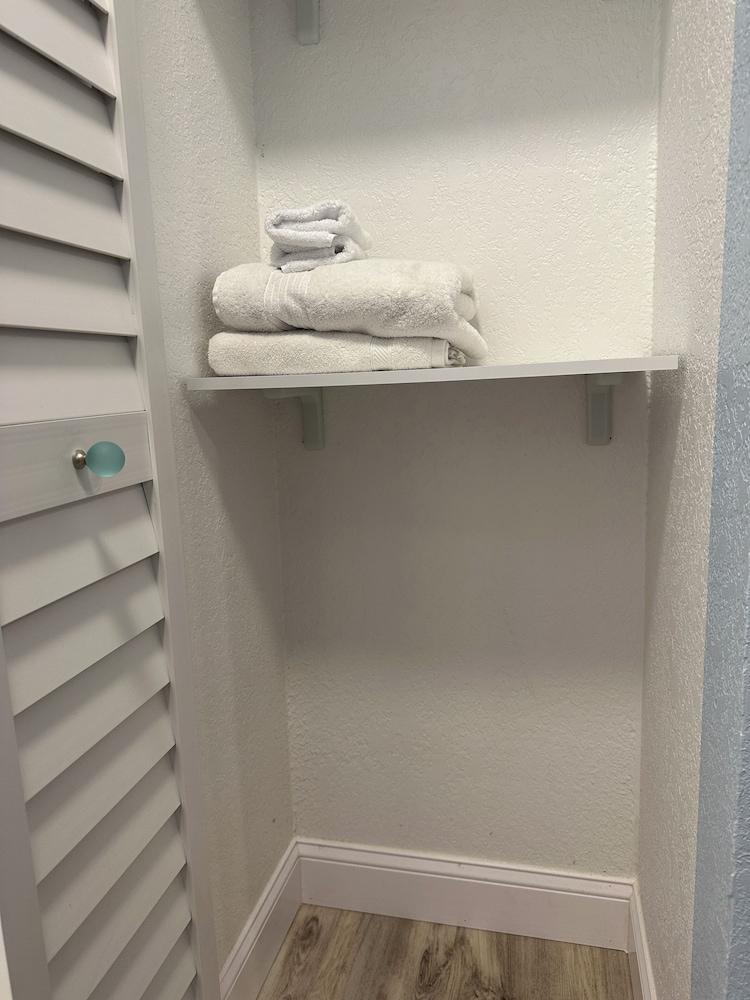 Coco Sands Beachside Cottages