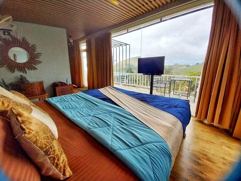 La Niebla Farm Resort