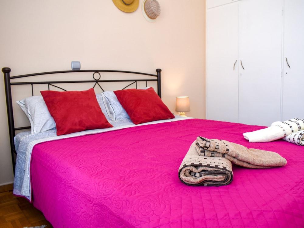 Cozy Flat Main Square 10min To The Sea