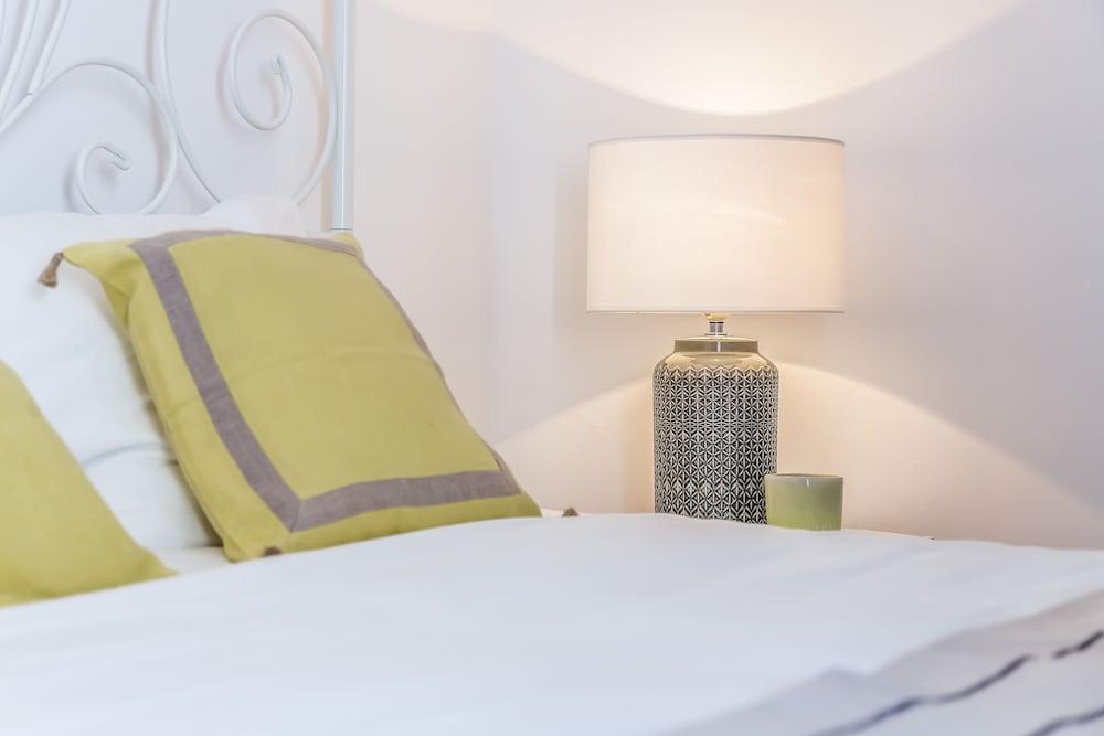 Light Filled Typical Apartment at Alfama, By TimeCooler