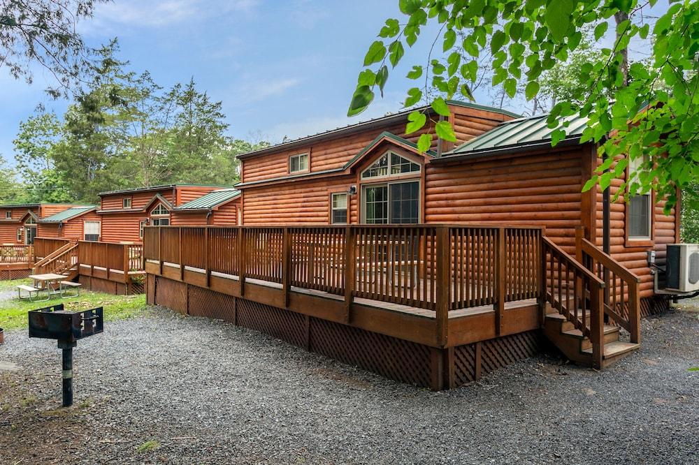 Drummer Boy Camping Resort