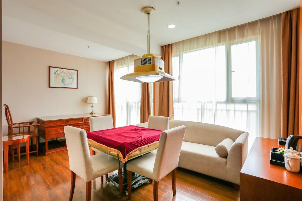 Vyluk J Hotel Shenzhenbei Station