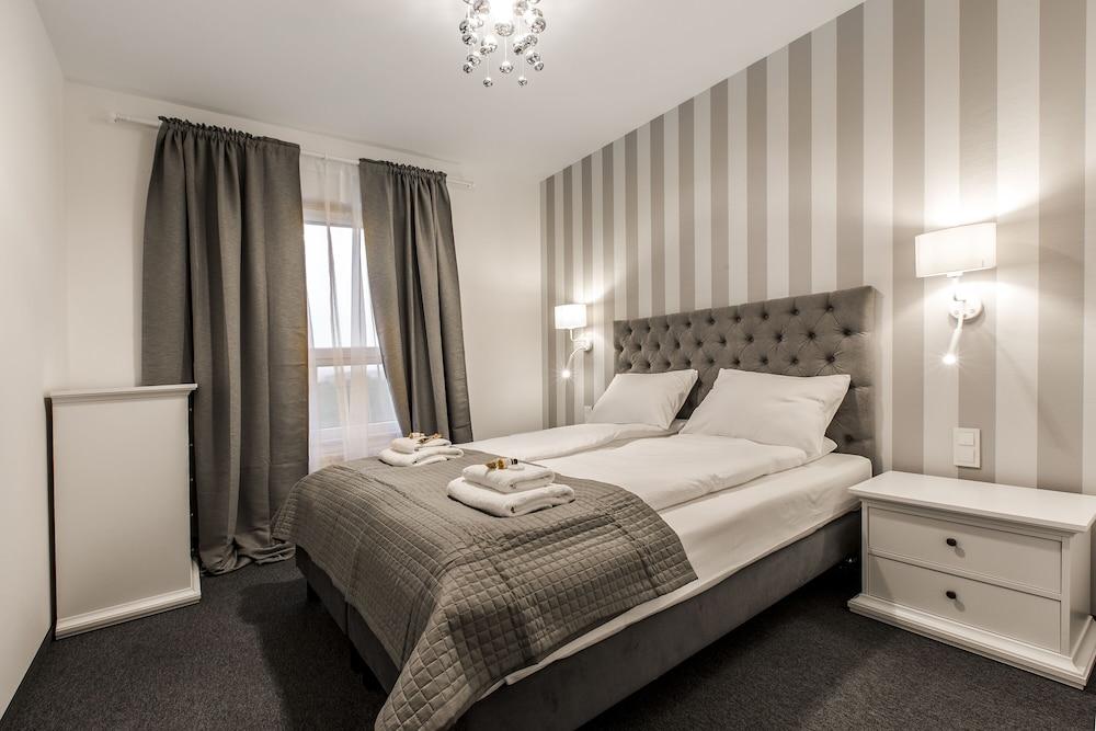 Symphony - Baltica Towers