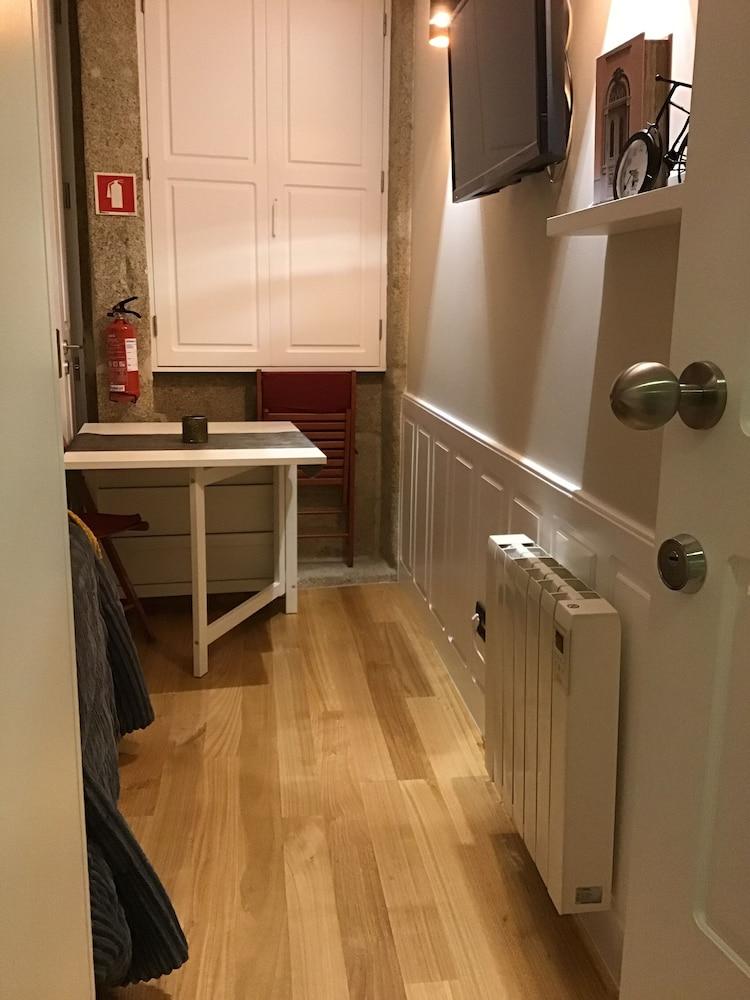 Lita's House Oporto Bainharia