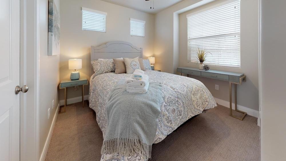 Endless Adventures 4 Bedroom Apts by RedAwning