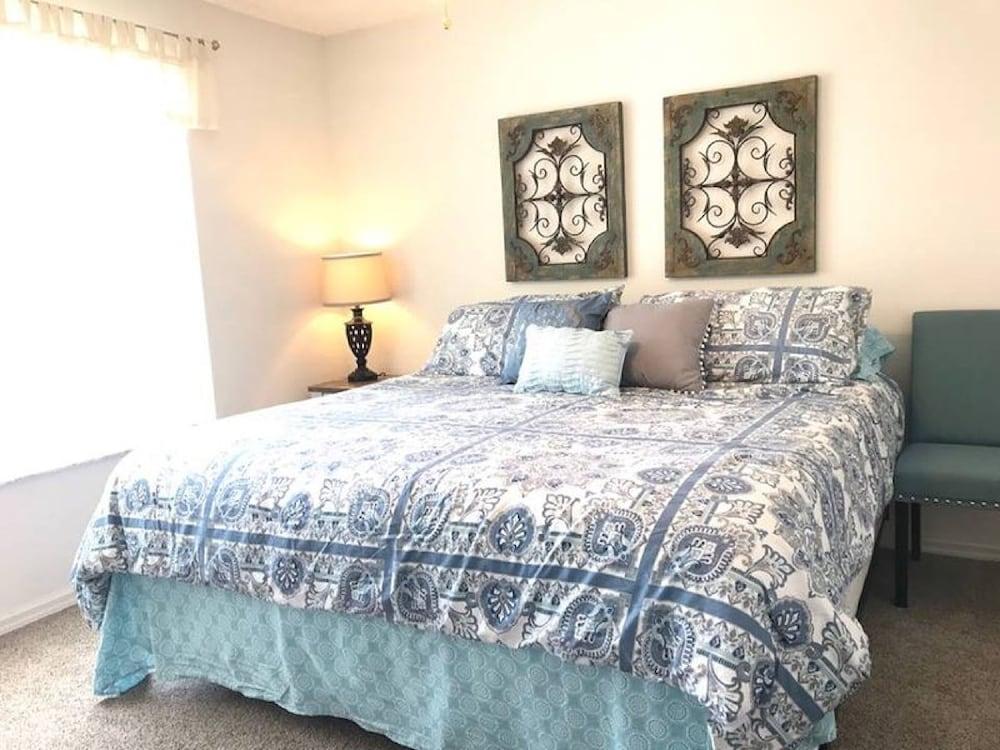 4BR Davenport Pool Home by Watson-727RL