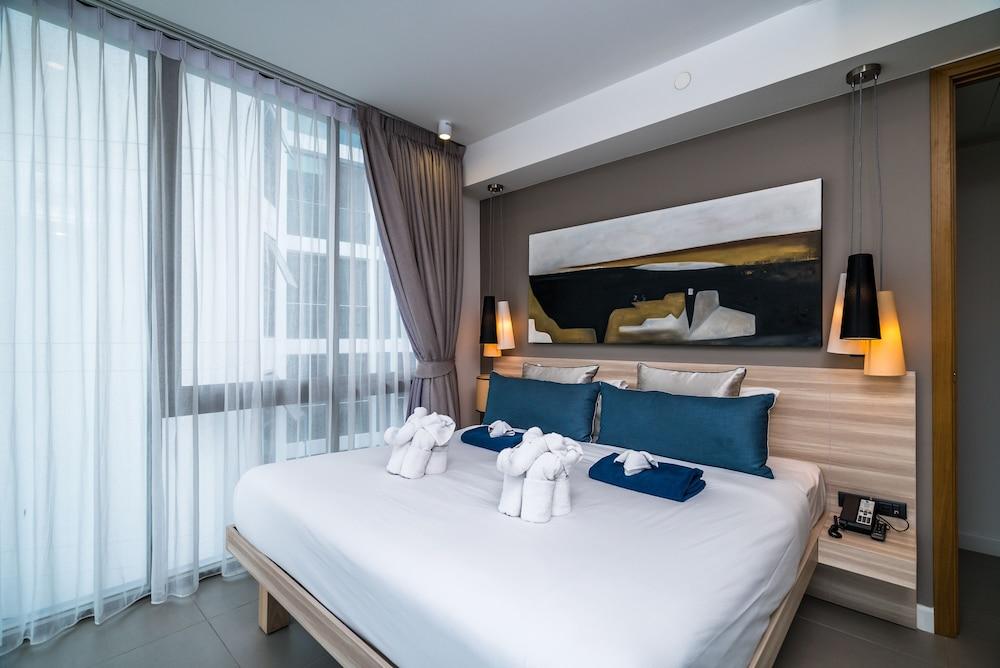 Oceanstone Resort by Lofty