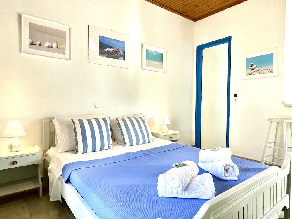 Sunflower Apartments & Studios