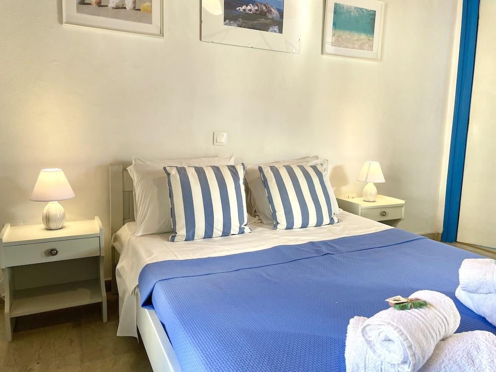 Sunflower Apartments & Studios