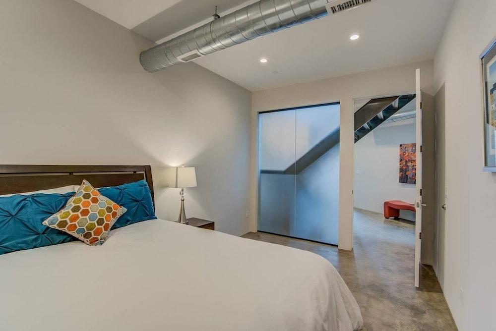 3BR Modern Marveldowntown Customprivate Balcony