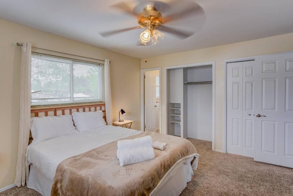 Palmer Park Trails & Space 4 Bdrm Cntrl Location