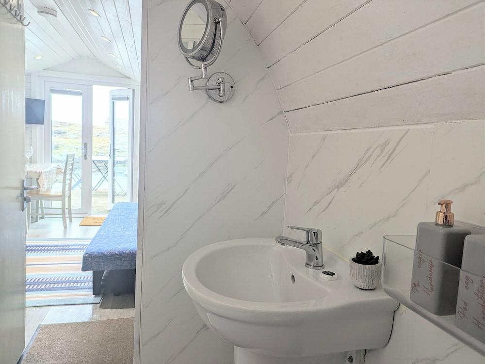 Pod Beag Beside the Sea, Isle of Eriskay