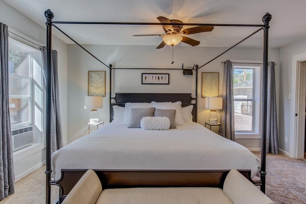 4BD Luxuryclose to Downtown3ba & Pet-friendly!!