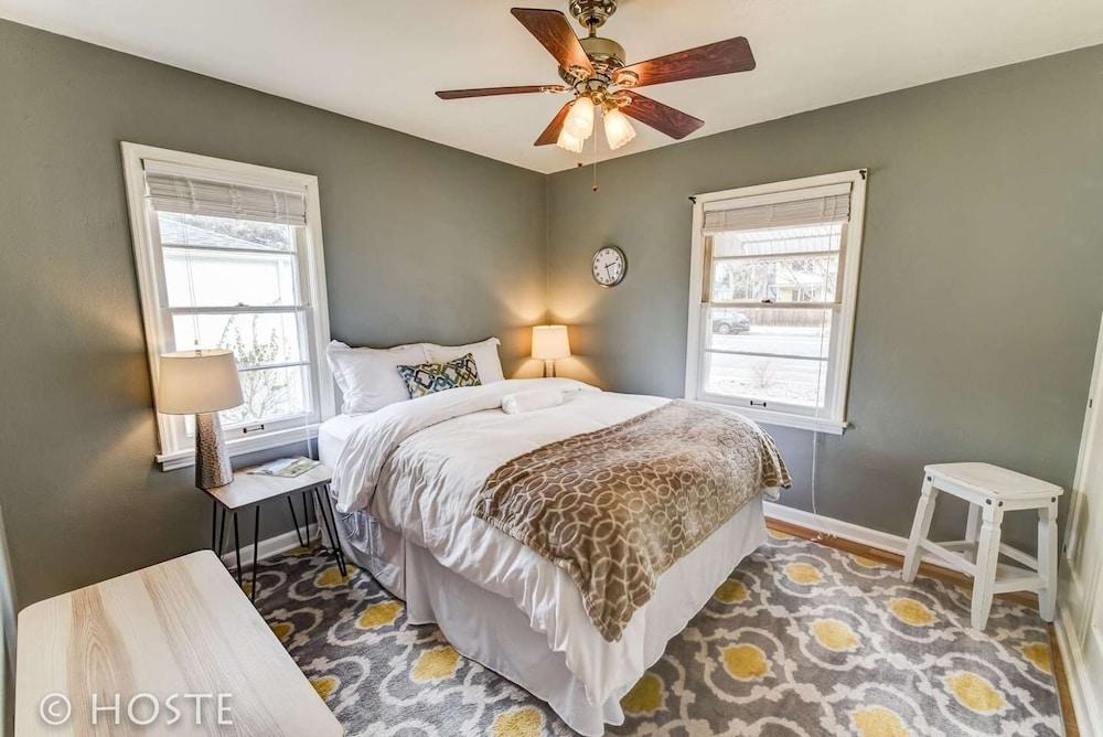 2brclassic Downtown Housebright & Charming