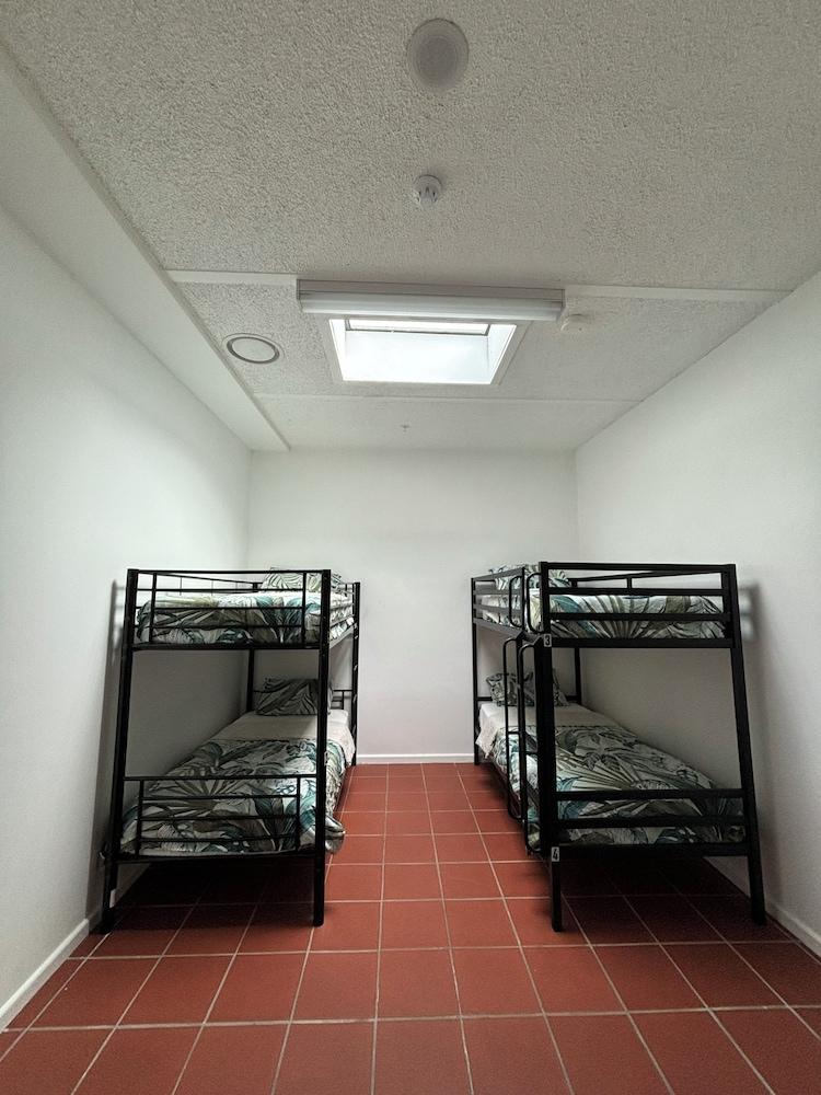 St Kilda Accommodation - Hostel