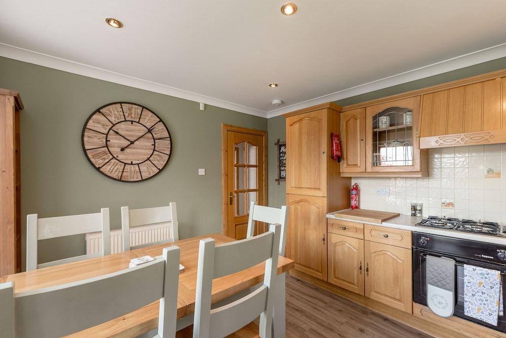 The Steadings - by StayDunfermline