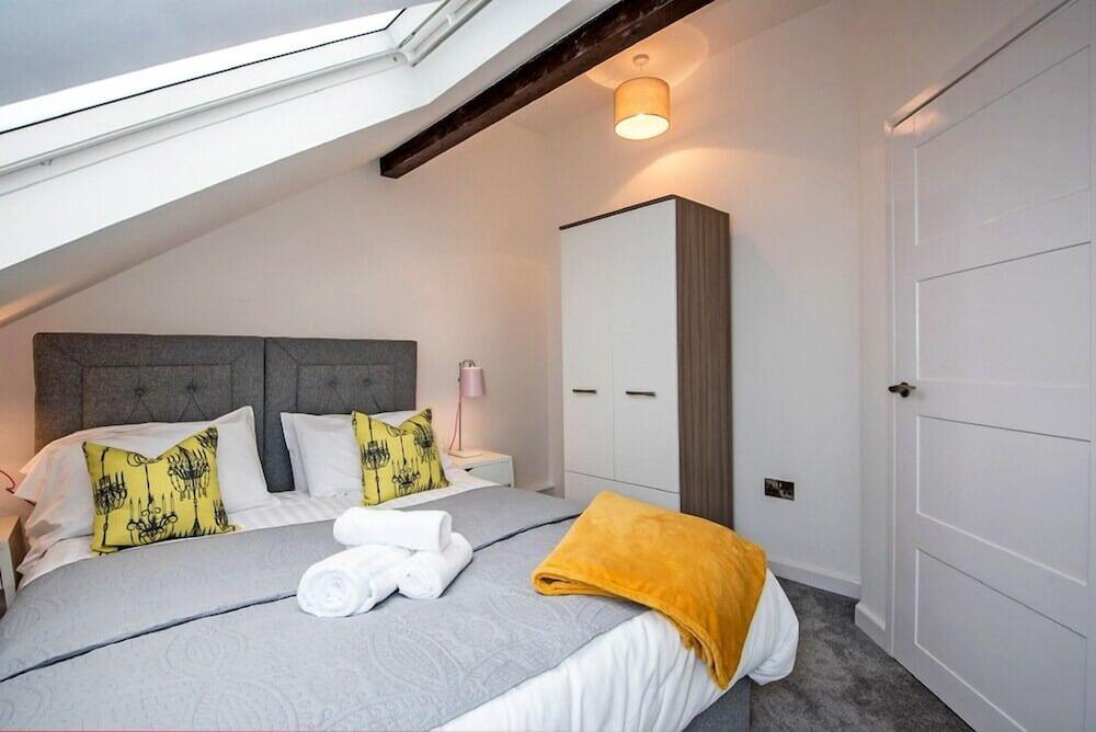 The Wolsey at 52 Old Elvet